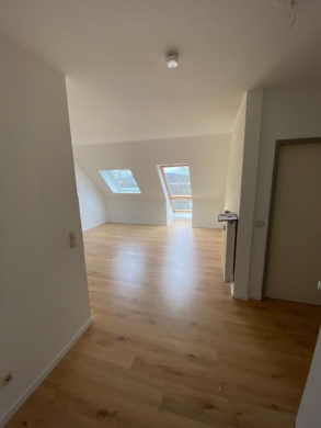 Wunderschöne Dachgeschoßwohnung im Senioren-Quartier Kreisstr., 58453 Witten, Dachgeschosswohnung