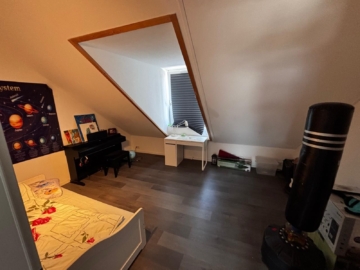 Geräumiges Reihenhaus in Duisburg – Ideal für Familien!, 47178 Duisburg, Reihenmittelhaus